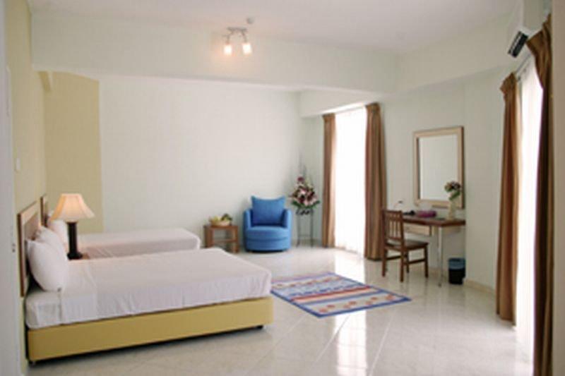 Kings Hotel Melaka Esterno foto